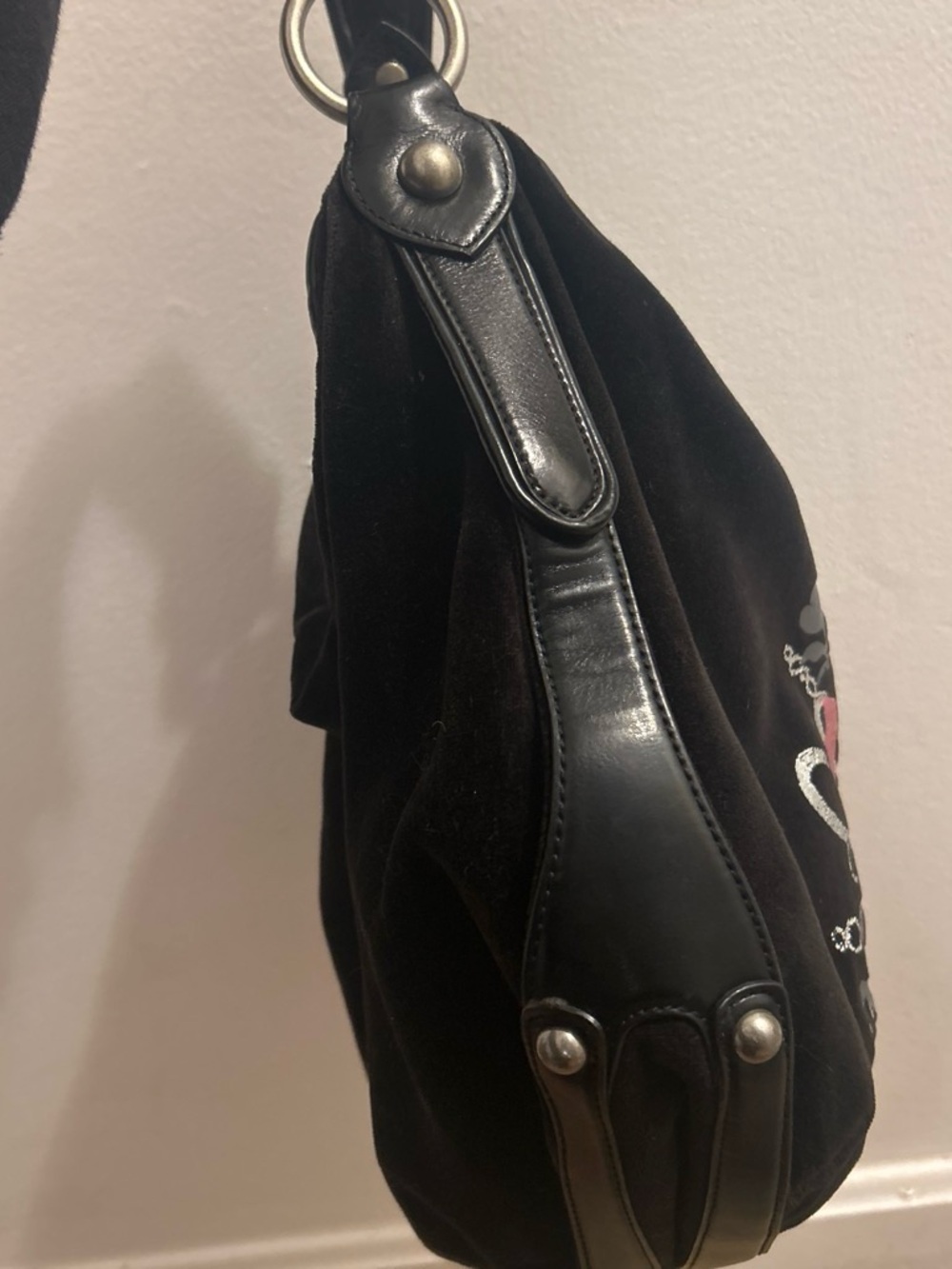 Juicy Couture Black Velvet Shoulder Bag with Pink & Silver Logo - Picture 4 of 8
